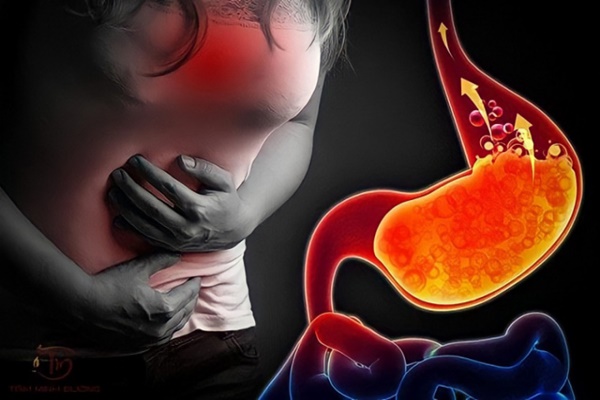 Khó thở, ợ nóng, … coi chừng trào ngược dạ dày đấy bà con!
