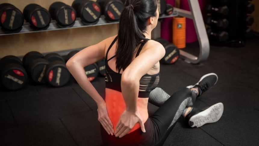 Bị thoái hóa cột sống có nên tập gym? Hướng dẫn bài tập phù hợp – lợi ích & lưu ý