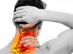 Biến chứng thoái hóa đốt sống cổ gây đau đầu