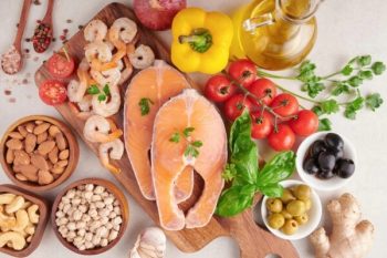 Thoái hóa khớp gối nên ăn gì để giảm viêm và bền khớp?