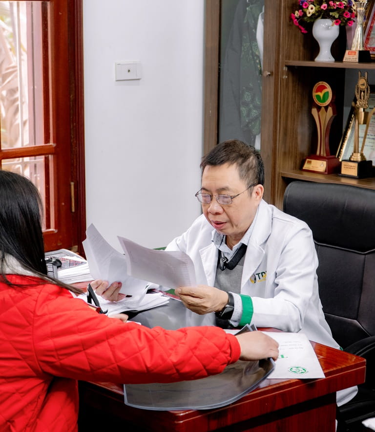 Lão sẽ thăm khám cẩn thận cho từng bà con trước khi lên phác đồ nên bà con cứ yên tâm Lão sẽ thăm khám cẩn thận cho từng bà con trước khi lên phác đồ nên bà con cứ yên tâm
