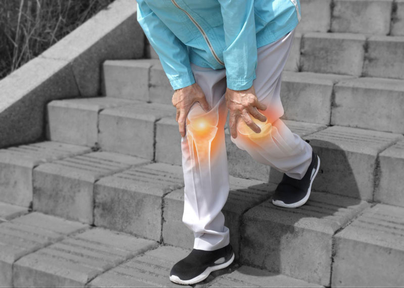 Vì sao hay bị đau nhức xương khớp khi thay đổi thời tiết?