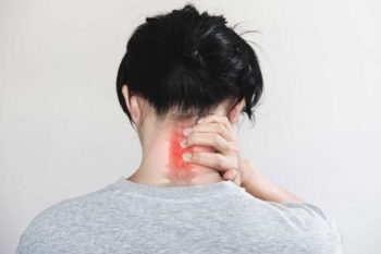 Nguyên nhân gây đau vai gáy nhức đầu, biến chứng và giải pháp