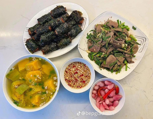 Bữa trưa cho người đau dạ dày: Ăn sao để khỏe từ tạng vị?