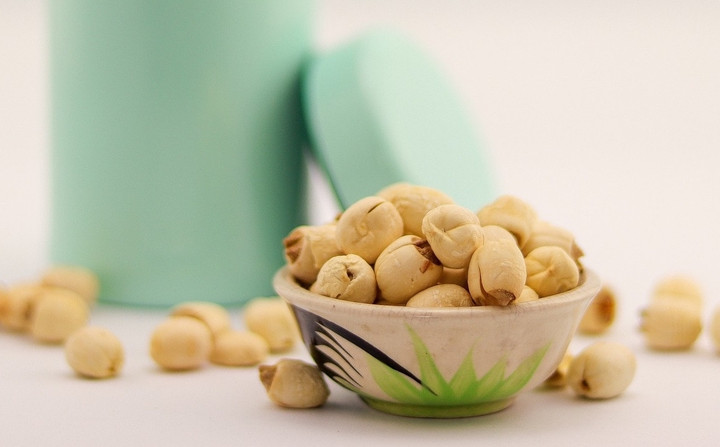 Hạt sen nổi tiếng với tác dụng an thần