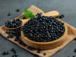 Đậu giúp giải độc mát gan, bổ thận dưỡng huyết