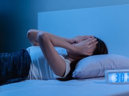 Điều Trị Rối Loạn Giấc Ngủ – Giải Pháp Từ Y Học Cổ Truyền