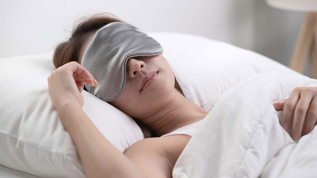 Cách đi vào giấc ngủ nhanh theo góc nhìn y học cổ truyền