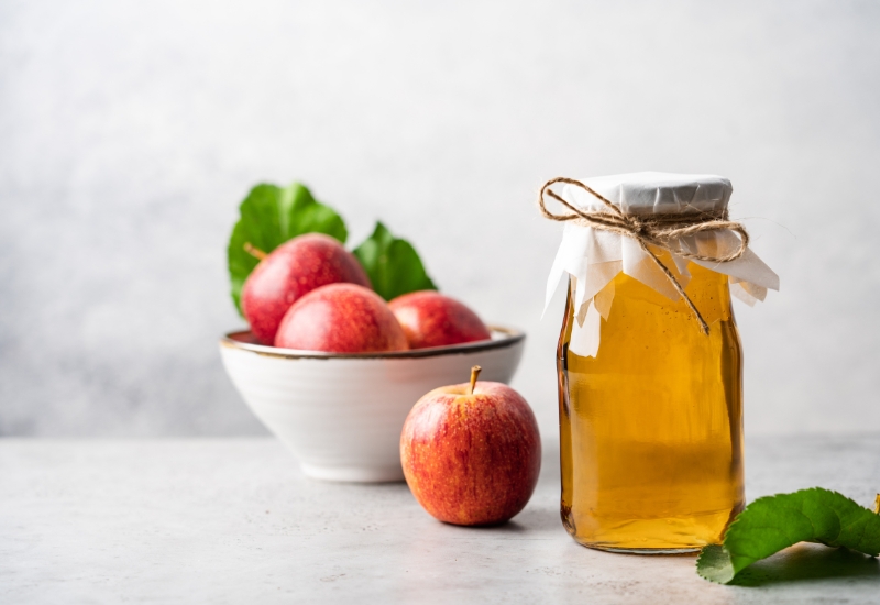 Trào ngược dạ dày có ăn được táo không? Nghe Lão nói rõ