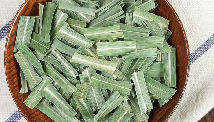 Bài thuốc từ lá dứa thanh nhiệt rất tốt