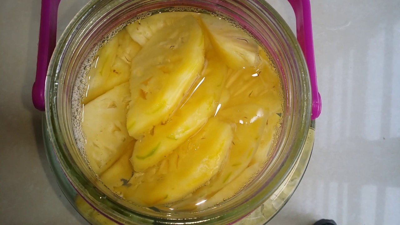 Cách ngâm dứa chữa xương khớp theo tinh thần Nam y