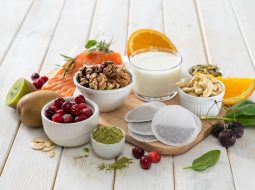 Thực Đơn Cho Người Mất Ngủ: Lời Khuyên Từ Lão Tuấn