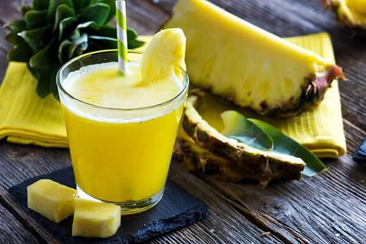 Uống nước dứa có tốt cho xương khớp không?