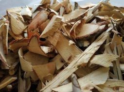 Xạ vàng chủ yếu được phối kết hợp với các vị thuốc khác