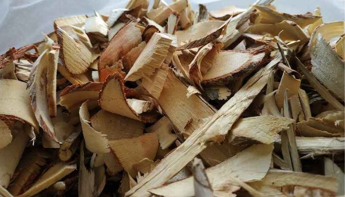 Xạ vàng chủ yếu được phối kết hợp với các vị thuốc khác