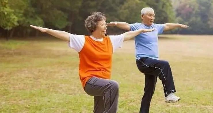 Vai trò của tập thể dục trong điều trị viêm khớp dạng thấp dưới góc nhìn Nam y