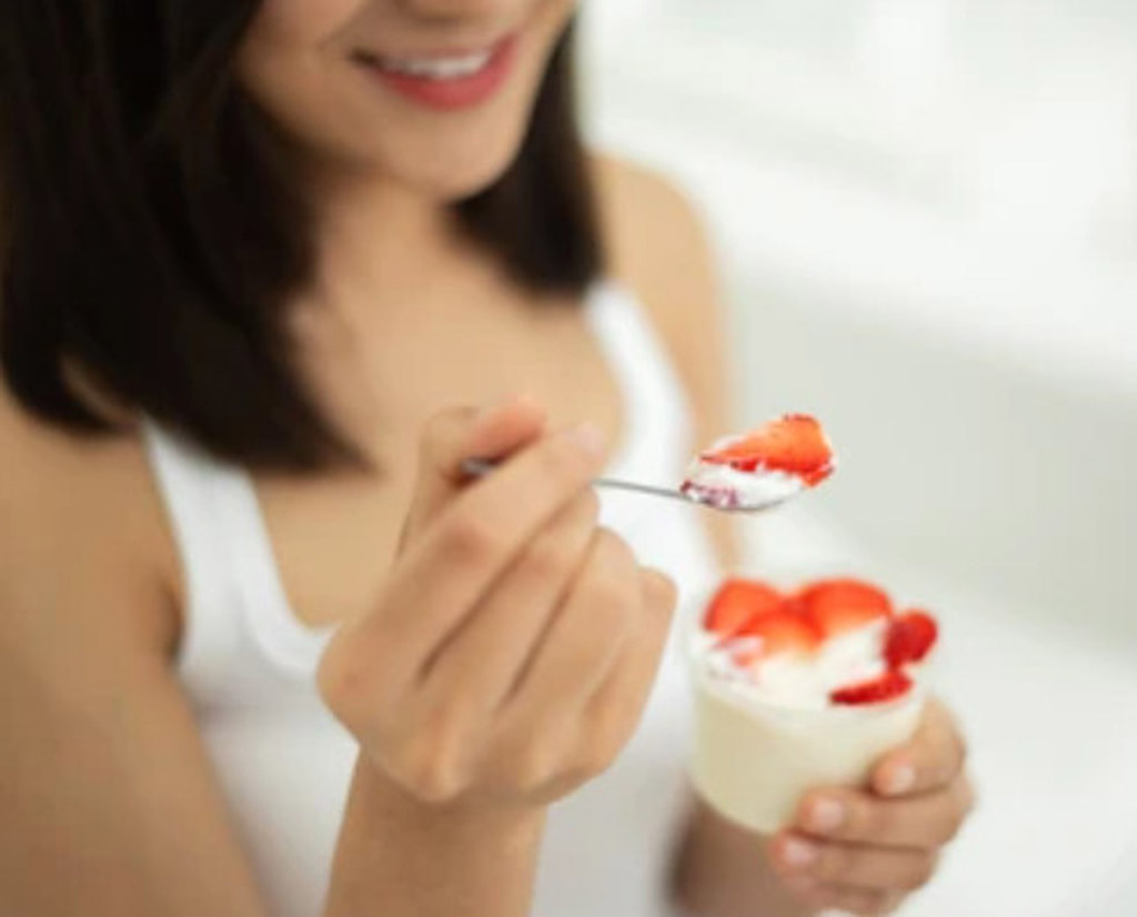 Hội chứng ruột kích thích có nên ăn sữa chua? Lời khuyên từ Lão Tuấn