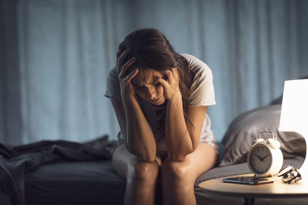 Bồn chồn khó ngủ: Căn nguyên và cách an thần ngủ ngon từ Lão Tuấn