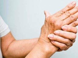 Bệnh thấp khớp là gì? Hiểu đúng căn nguyên để trị tận gốc theo Nam y