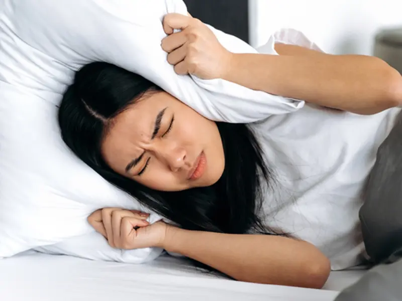 Đau đầu do mất ngủ: Căn nguyên và cách chữa dứt điểm tại nhà