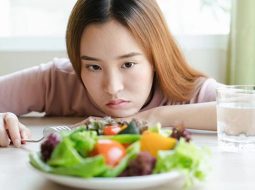 Mất ngủ chán ăn là bệnh gì? Lời dặn từ Lão Tuấn để ăn ngon ngủ sâu
