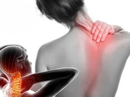 Đau mỏi cổ mỗi khi cúi đầu: Cảnh báo thoái hóa và cách trị liệu từ gốc