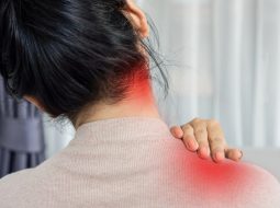 Đau nửa đầu sau gáy: Coi chừng bệnh lý nguy hiểm và cách trị tận gốc