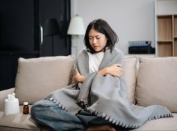 Cách giảm đau xương khớp khi trời lạnh giúp bà con sống khỏe tại nhà