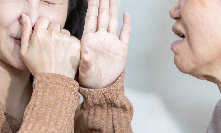 Trào ngược dạ dày gây hôi miệng: Cách trị từ gốc giúp hơi thở thơm tho