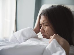 Đau đầu dài ngày: Cách trị dứt điểm từ gốc bằng Y học cổ truyền