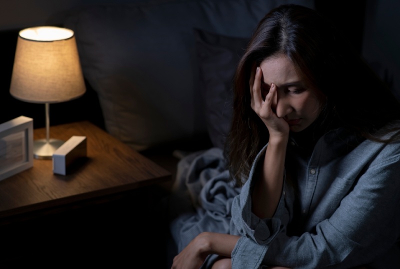 Mất ngủ tuổi 50: Cách trị từ gốc giúp bà con ngủ ngon, an yên