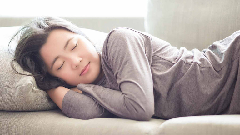 Ngủ trưa đúng cách: Bí quyết dưỡng thần, khỏe tỳ vị từ Lão Tuấn