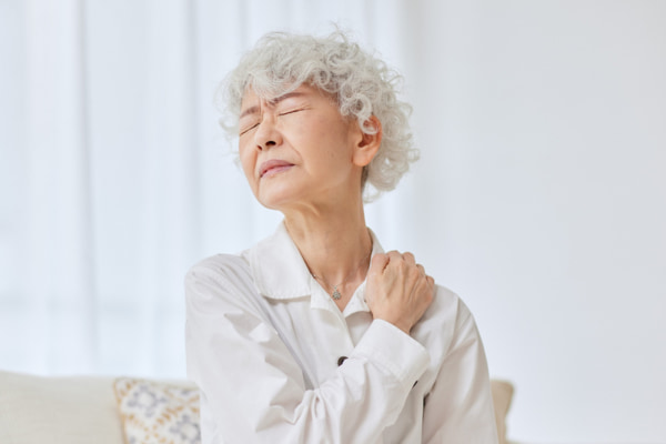 6 loại bệnh về đau khớp mà bà con có thể bắt gặp