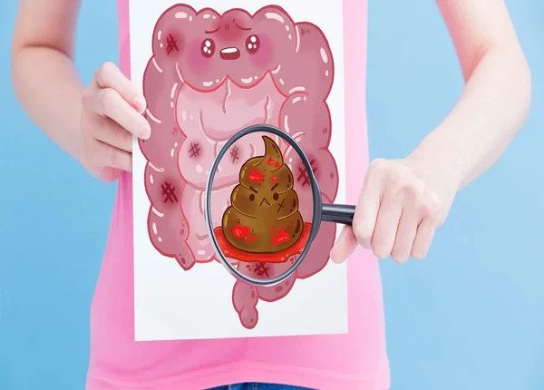 Đi ngoài ra máu – phân có máu: 2 triệu chứng tưởng giống nhưng hoàn toàn khác - Tuệ Tĩnh