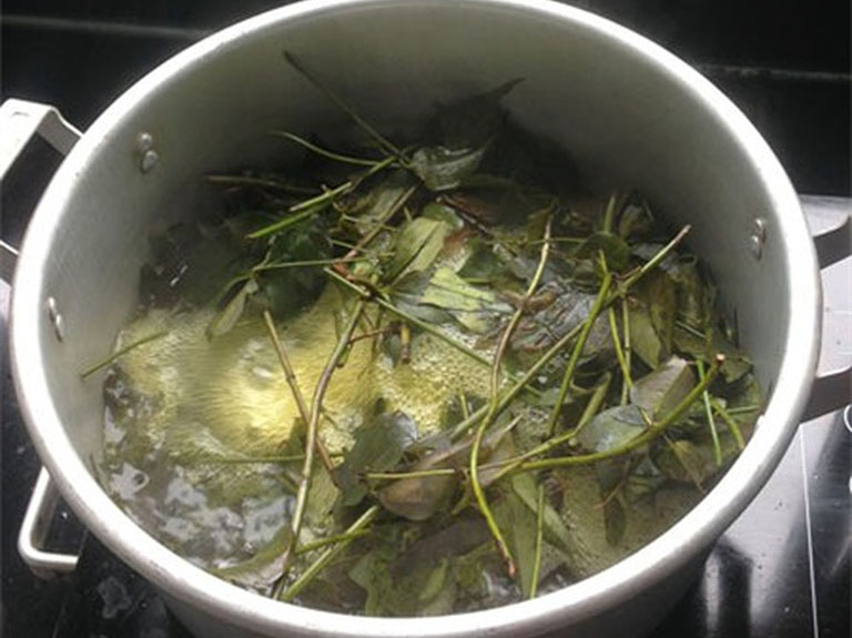 Nổi mề đay nên làm gì để bớt ngứa và nhanh dịu da?