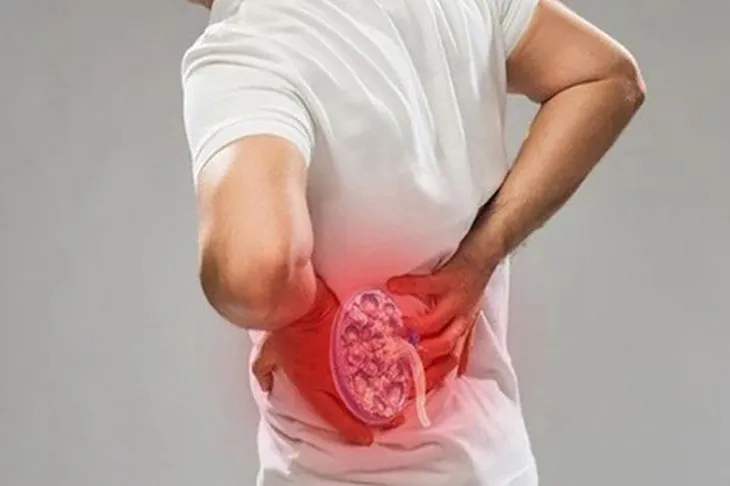 Thận âm hư hỏa vượng: Nỗi lo "chưa đến chợ đã hết tiền" của Anh Em