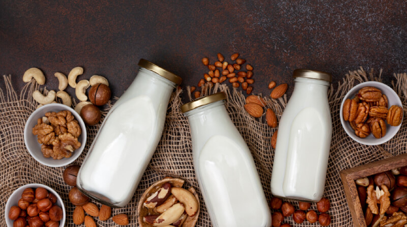 Uống sữa tươi có tốt cho tinh trùng không? Lời khuyên từ Lão Tuấn