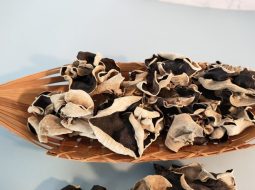 Thận yếu bổ sung gì? 5 "vàng đen" giúp Anh Em hồi phục phong độ