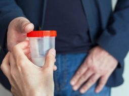 Tinh trùng loãng có phải yếu không? Lời giải chuẩn từ Lão Tuấn