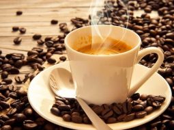 Trào ngược dạ dày có uống được cafe không? Cần chỉnh thói quen