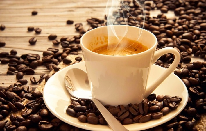 Trào ngược dạ dày có uống được cafe không? Cần chỉnh thói quen