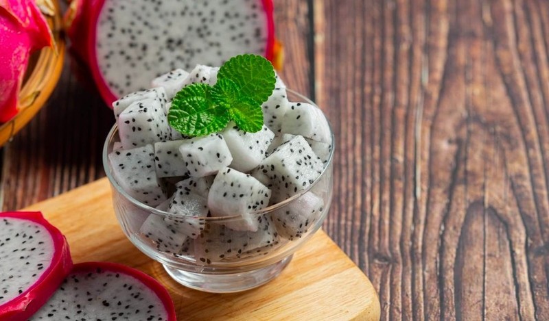 Trào ngược dạ dày có ăn được thanh long không? Lời dặn từ Lão Tuấn